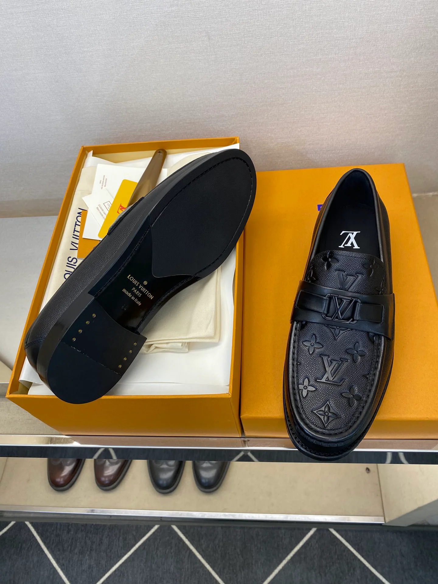 Лоферы И Туфли Мужские Louis Vuitton 18079161