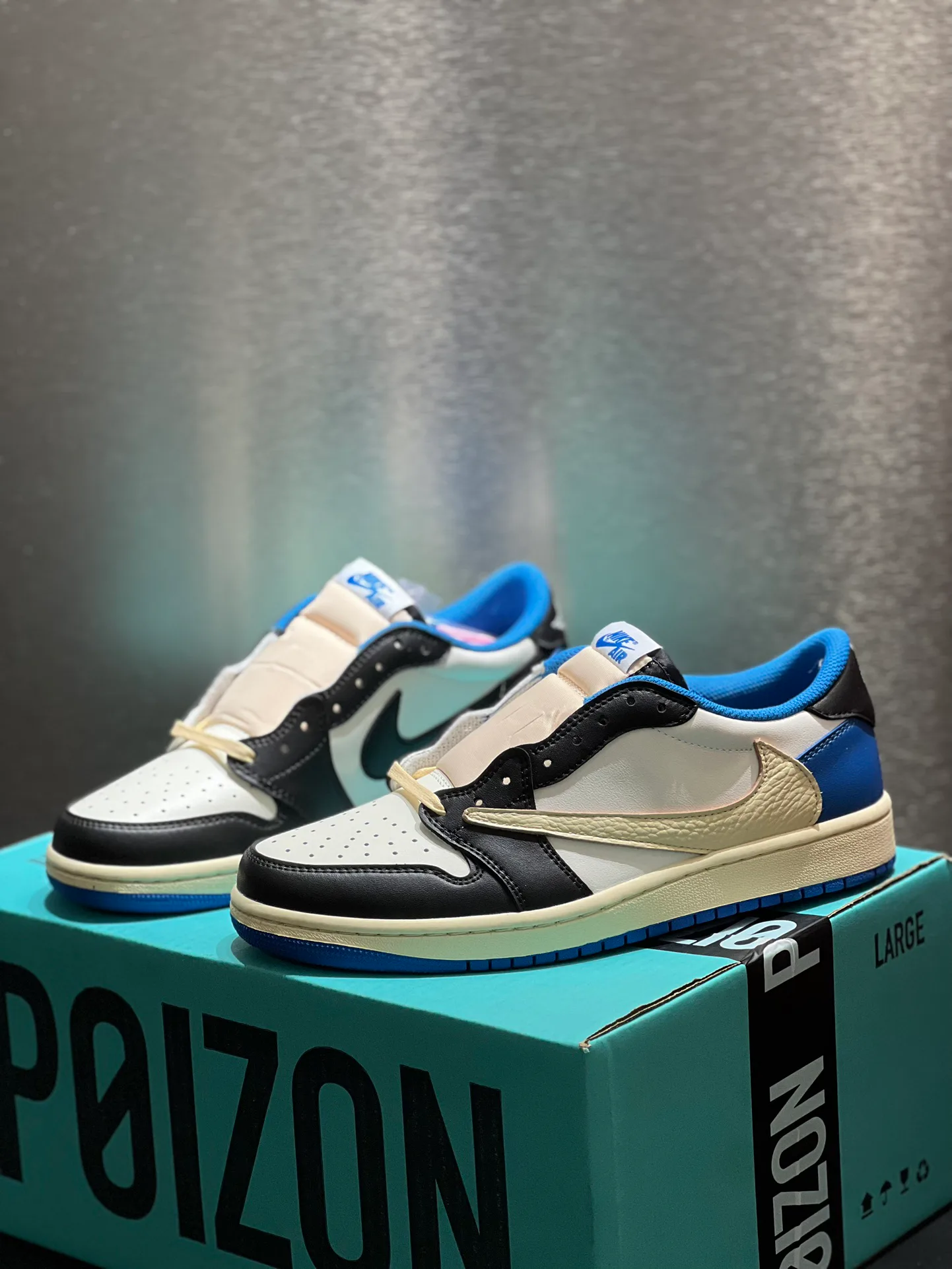 Кроссовки Женские Air Jordan 72044