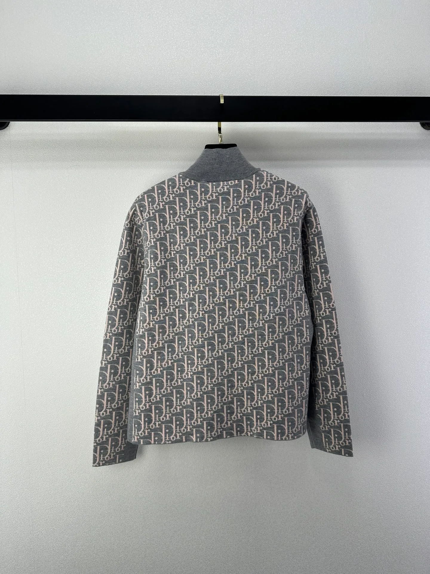 Куртки И Пуховики Женские Christian Dior 18742983