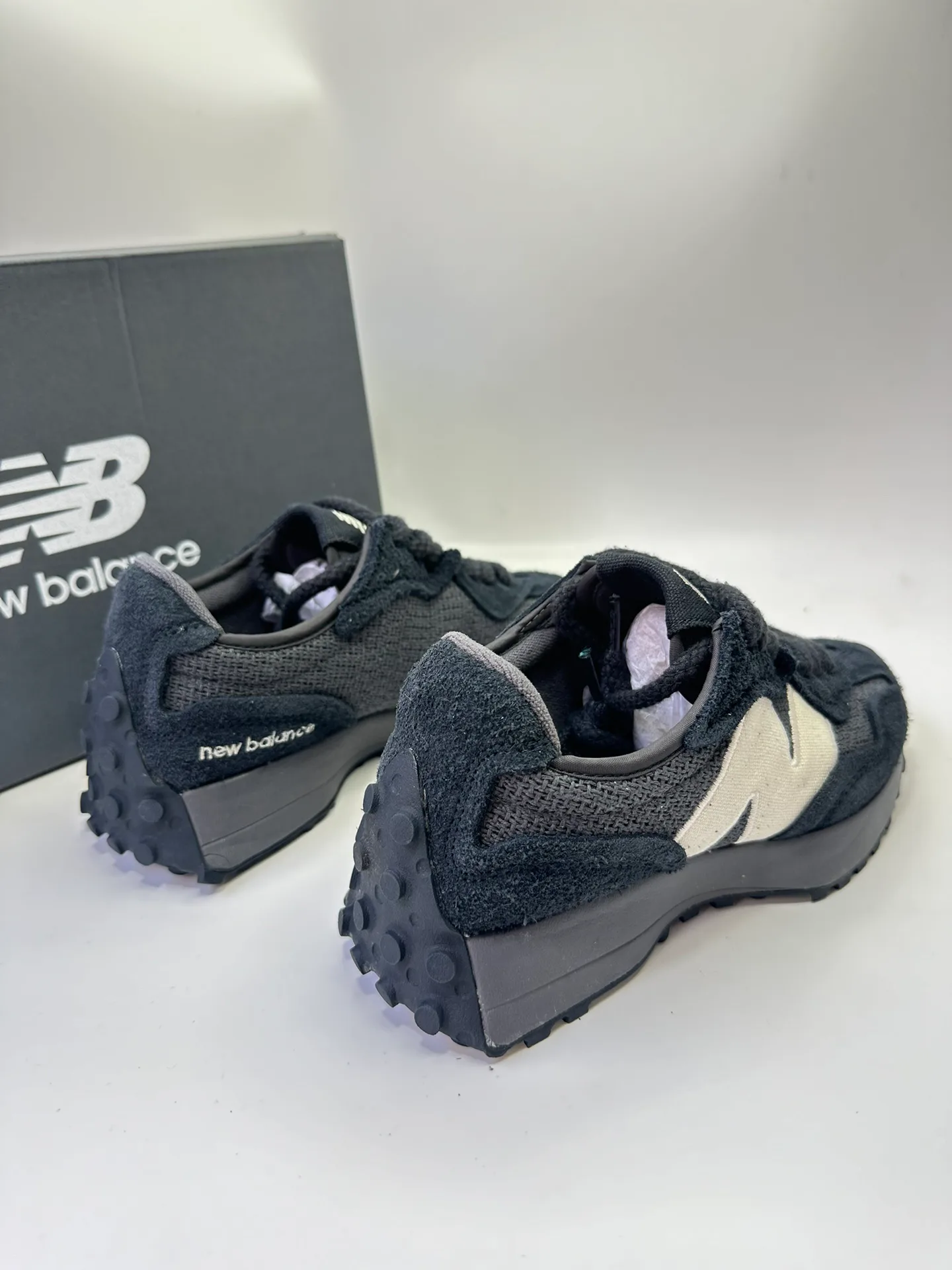 Кроссовки Женские New Balance 24828