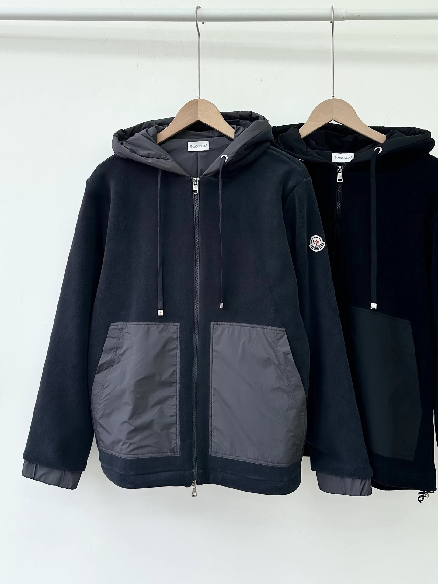 Куртки И Пуховики Мужские Moncler 17924700
