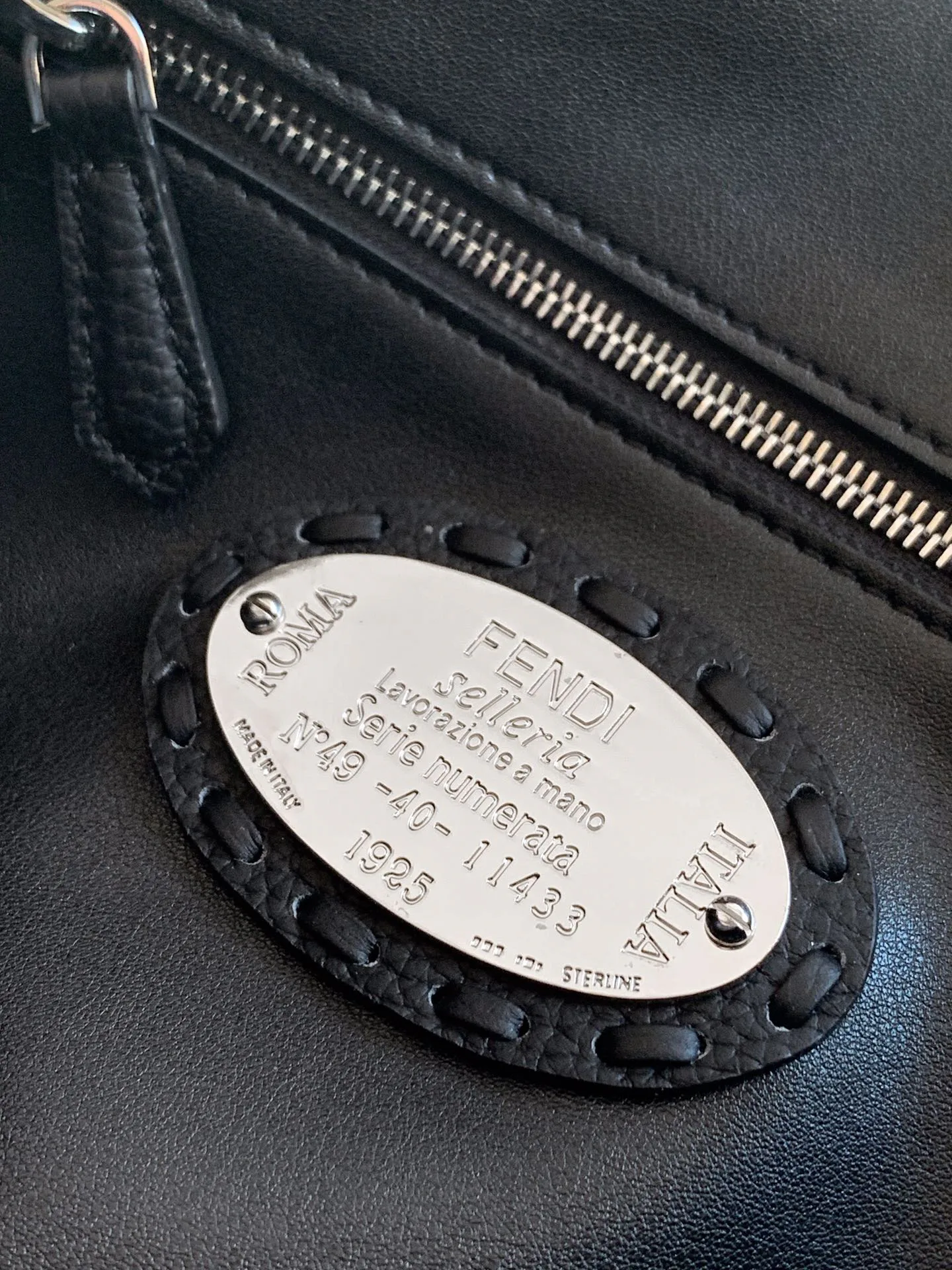 Классические Сумки Женские Fendi 12718237