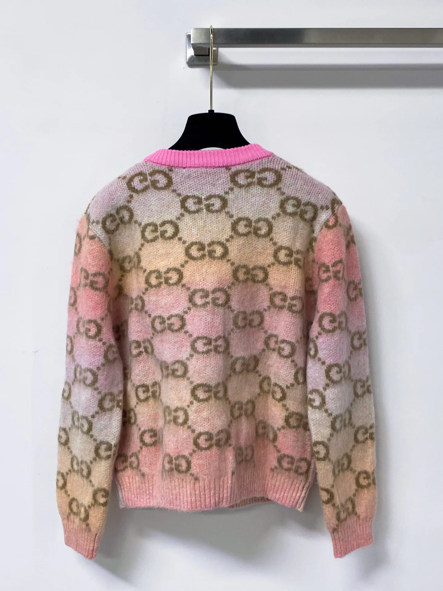 Джемперы И Свитеры Женские Gucci 18460442