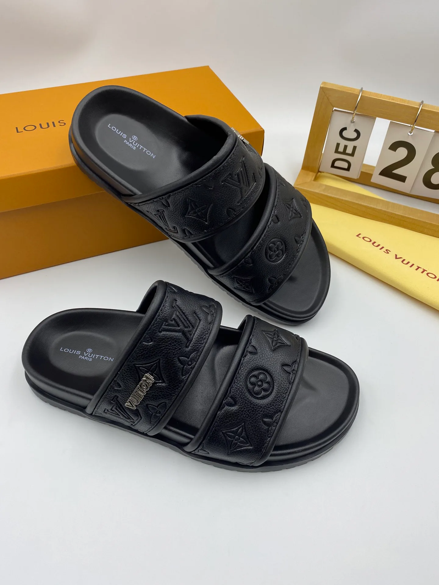 Шлепанцы Мужские Louis Vuitton 34271