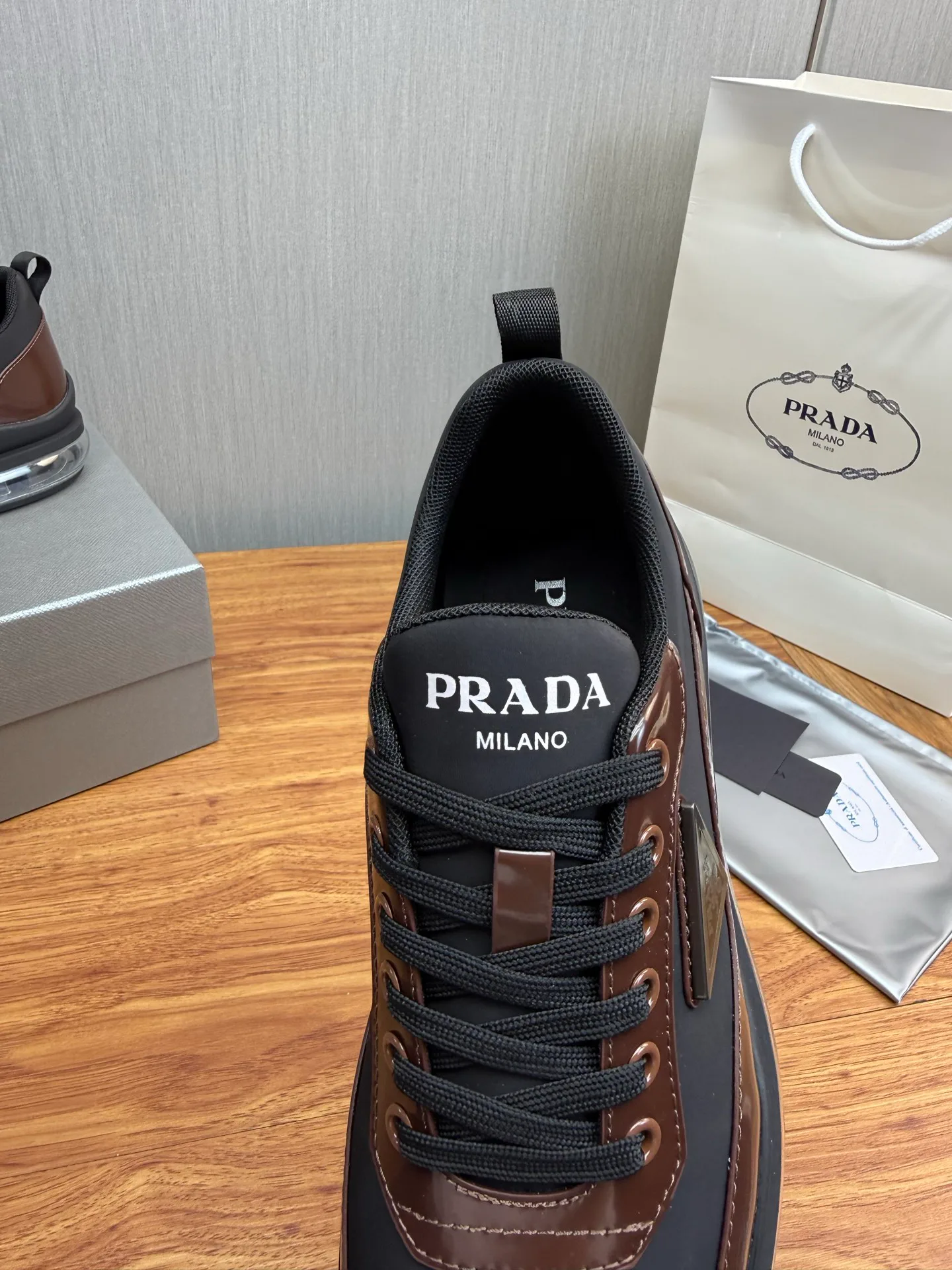 Кроссовки Мужские Prada 12725448