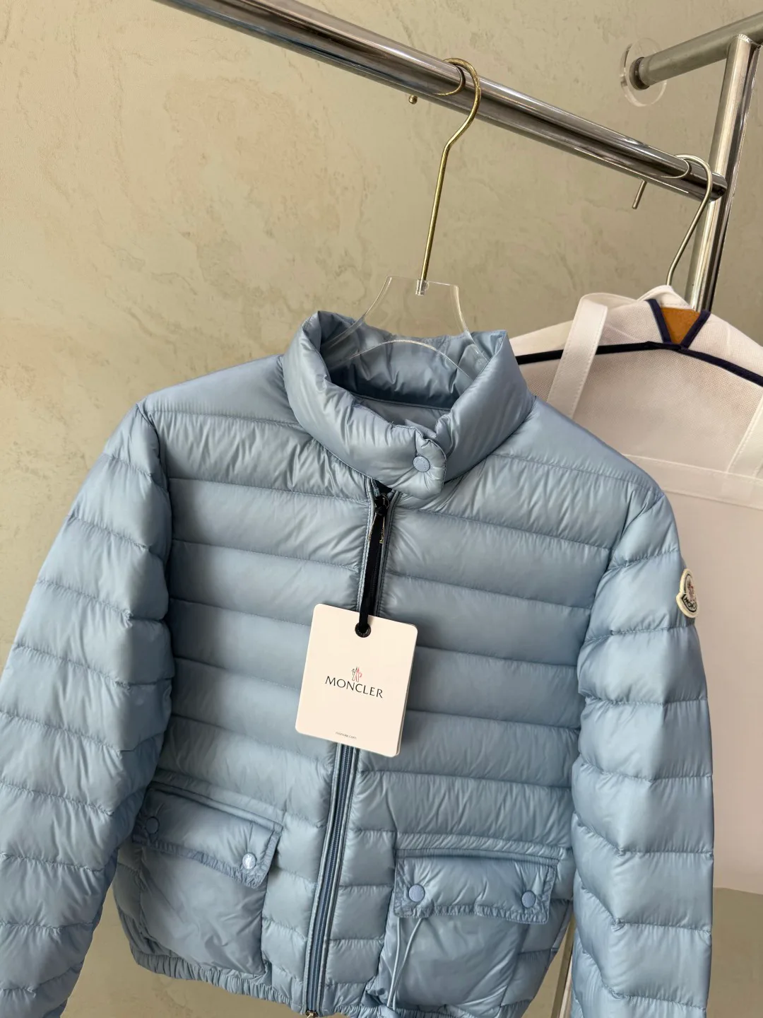 Куртки И Пуховики Женские Moncler 18043477