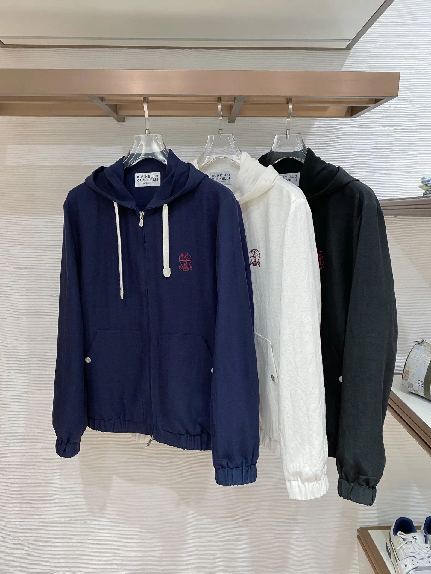 Куртки И Пуховики Мужские Brunello Cucinelli 11642470