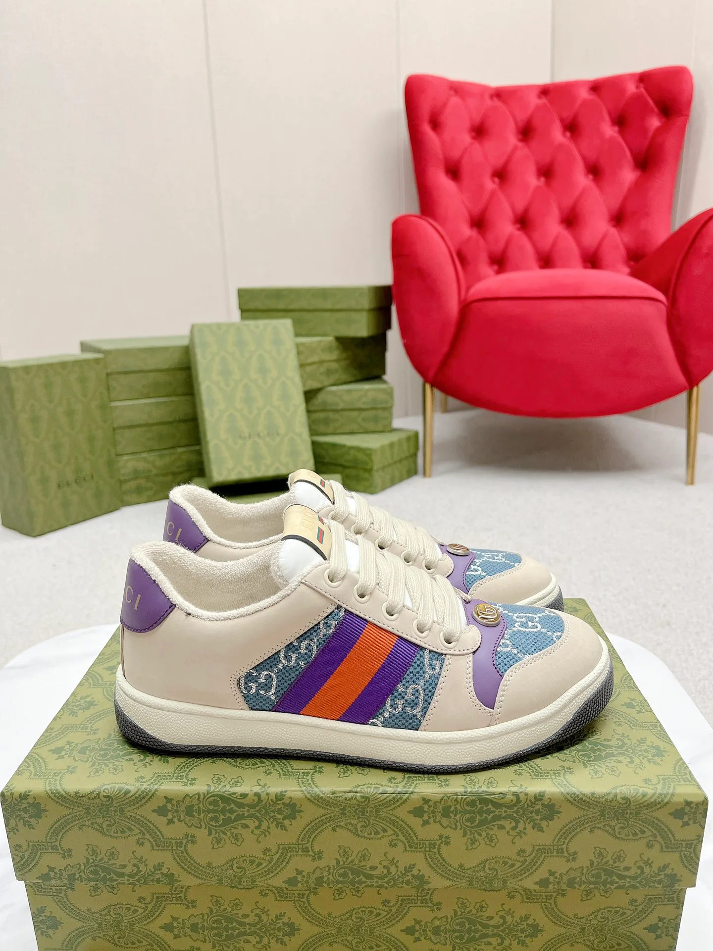Кроссовки Женские Gucci 4784253