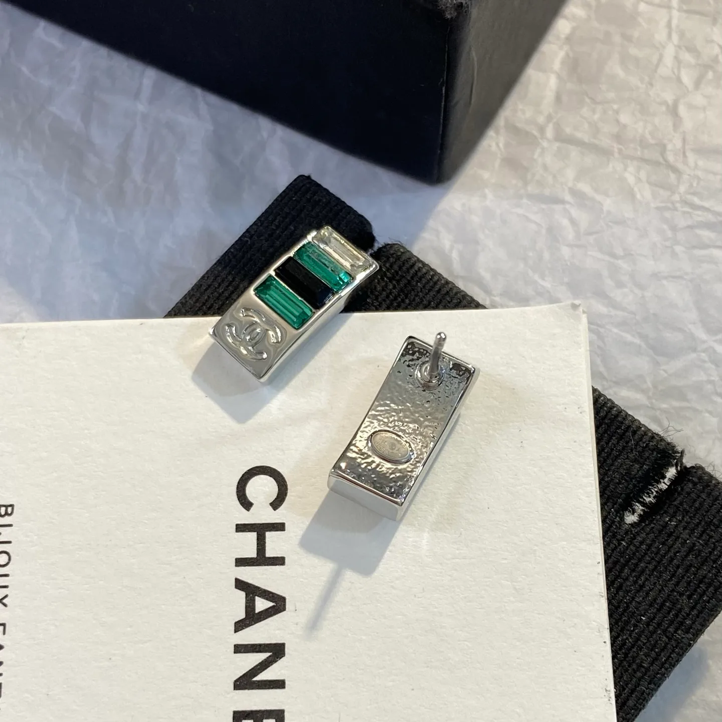 Бижутерия Chanel 17565920