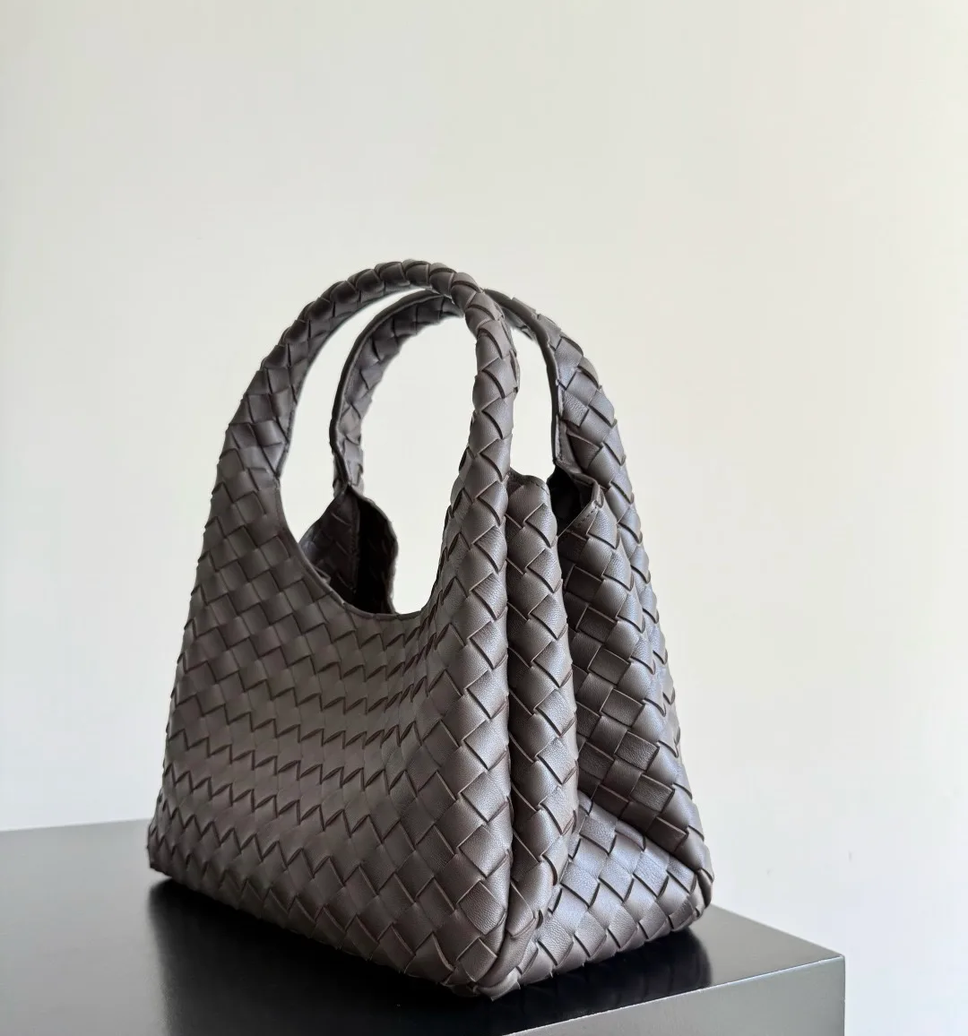 Классические Сумки Женские Bottega Veneta 11877858