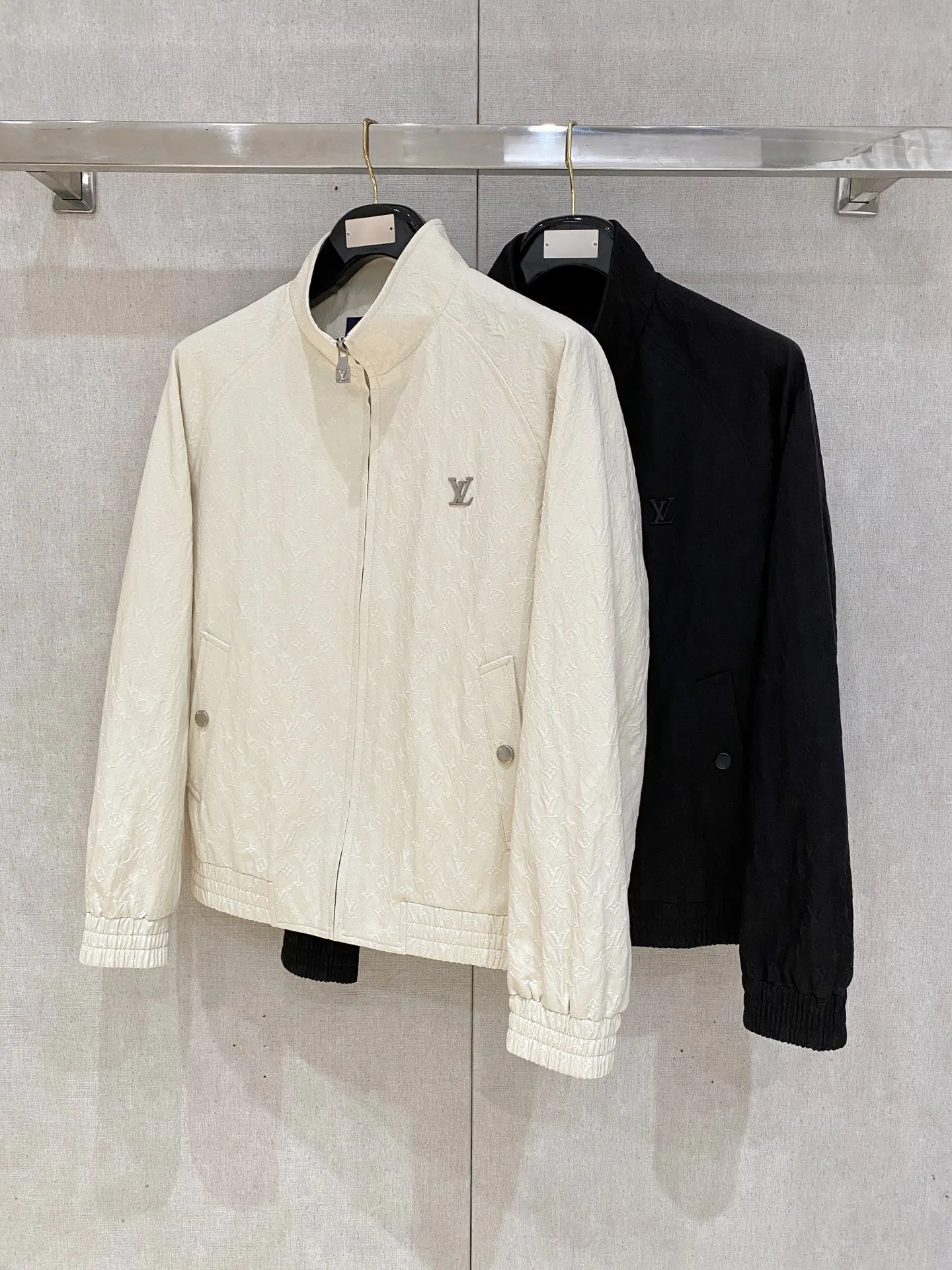 Куртки И Пуховики Мужские Louis Vuitton 11865121
