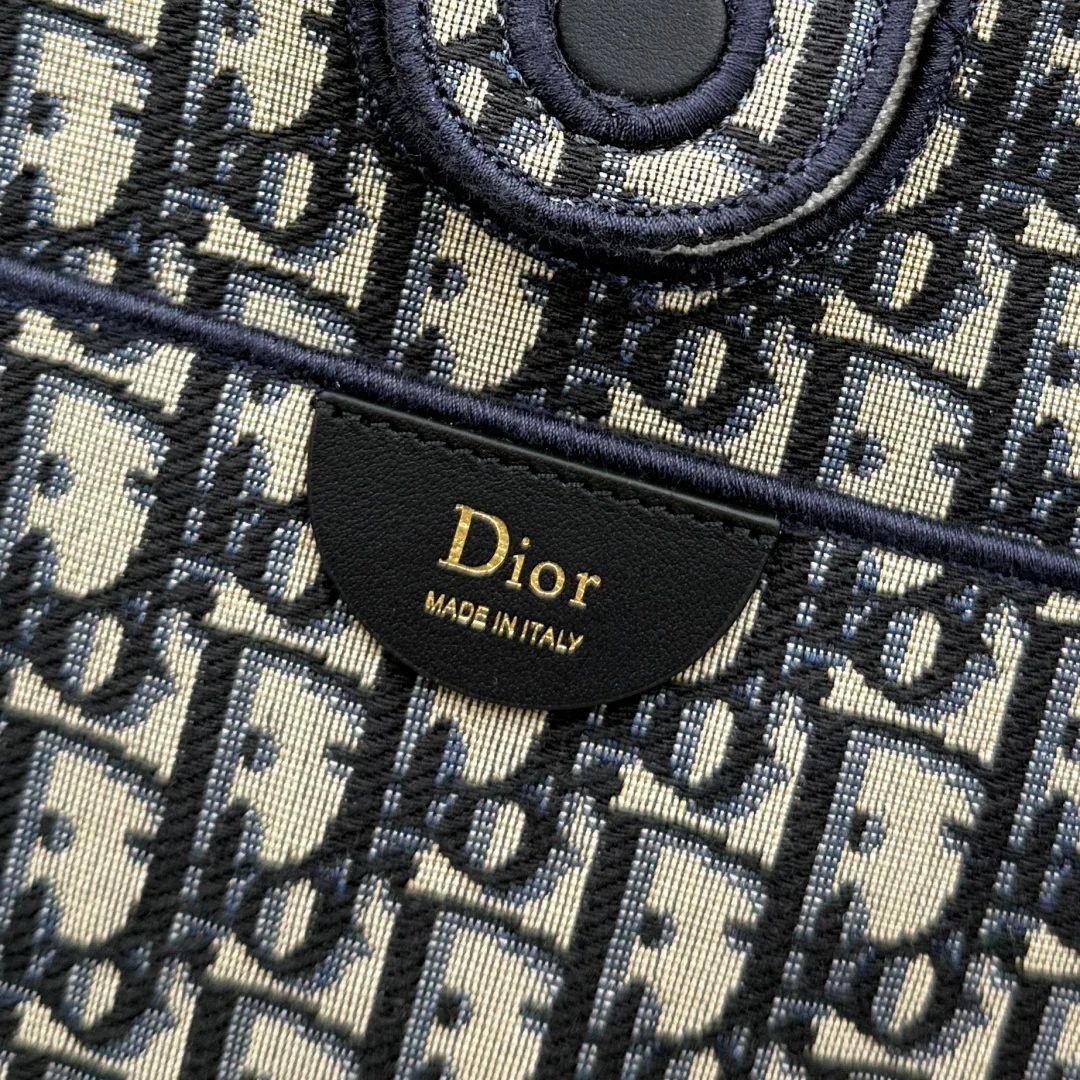 Классические Сумки Женские Christian Dior 18187805