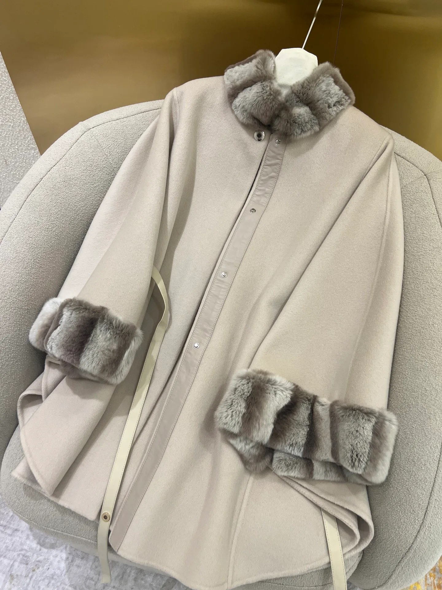 Пальто Женские Loro Piana 409161