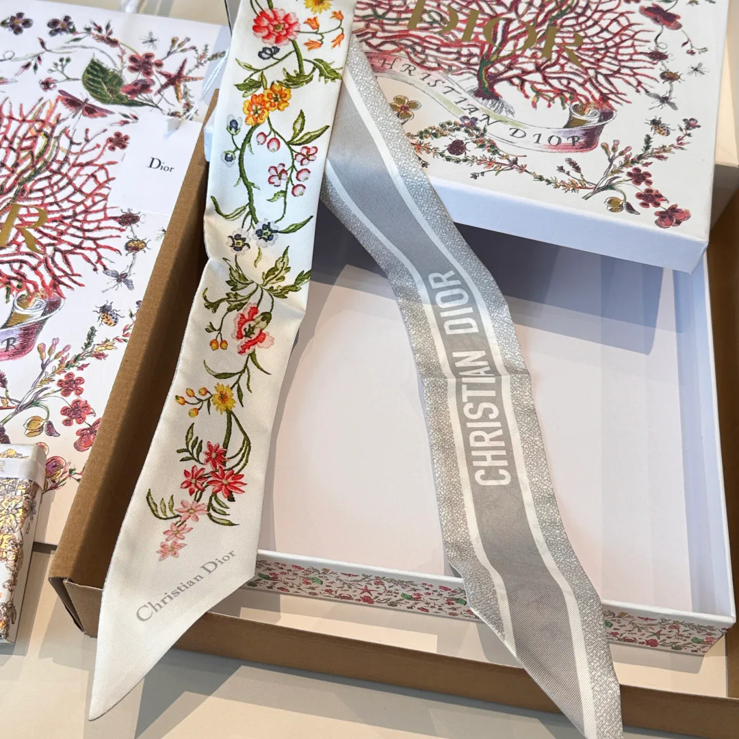 Платки Christian Dior 12918493