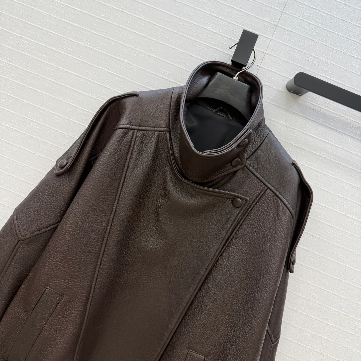 Кожаные Куртки И Дублёнки Женские Saint Laurent 18115233
