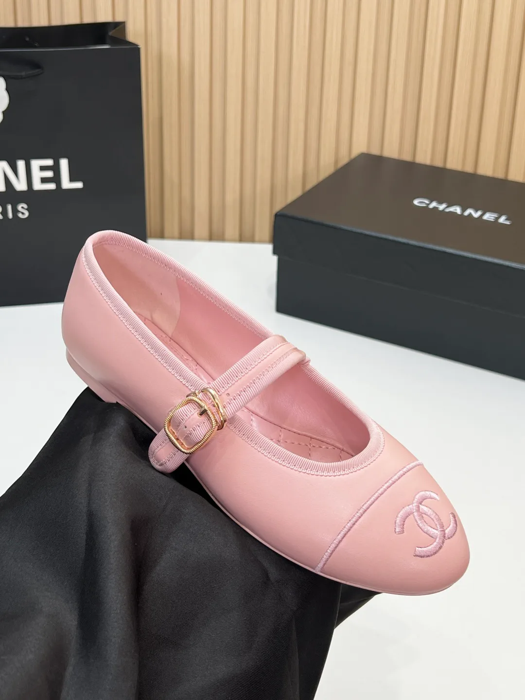 Туфли Женские Chanel 19271191