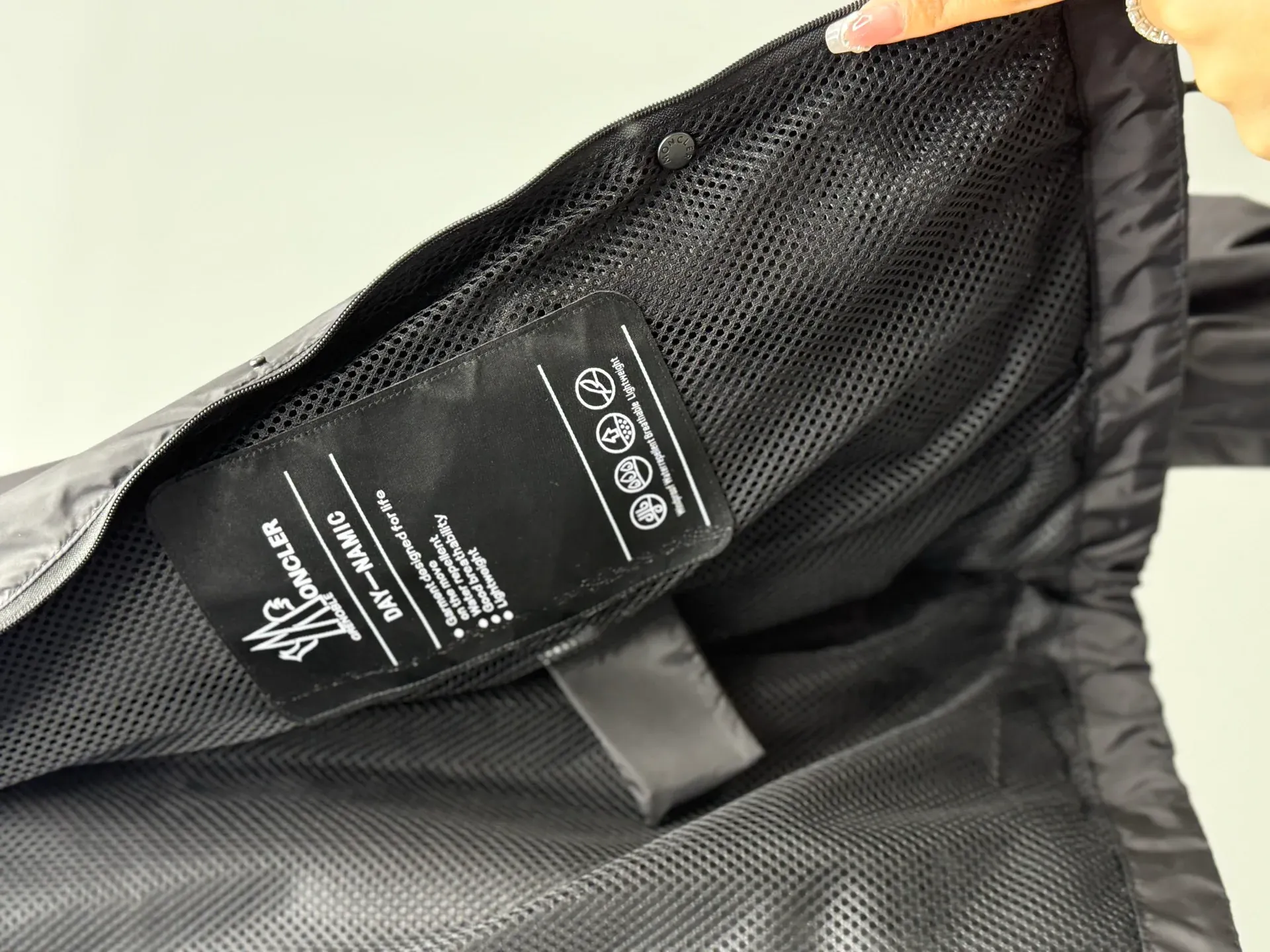 Куртки И Пуховики Женские Moncler 7293201