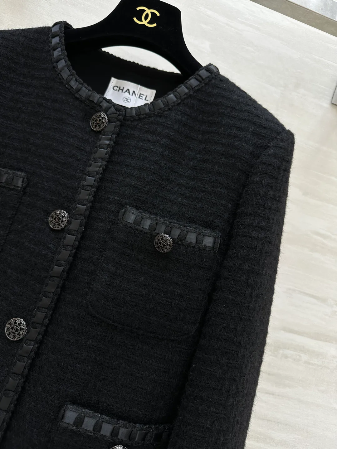 Жакеты Женские Chanel 19018520