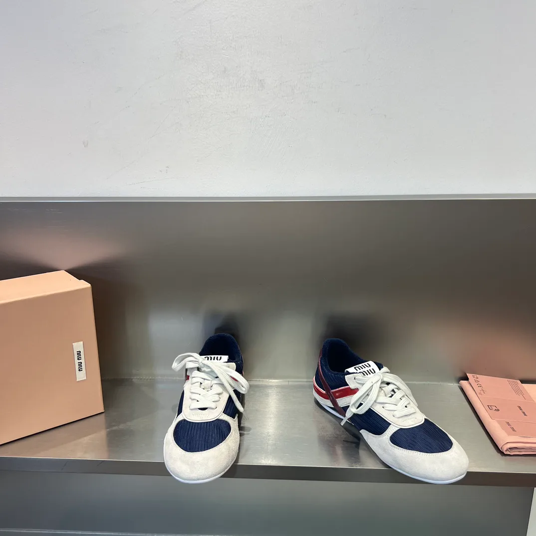 Кроссовки Женские Miu Miu 4735