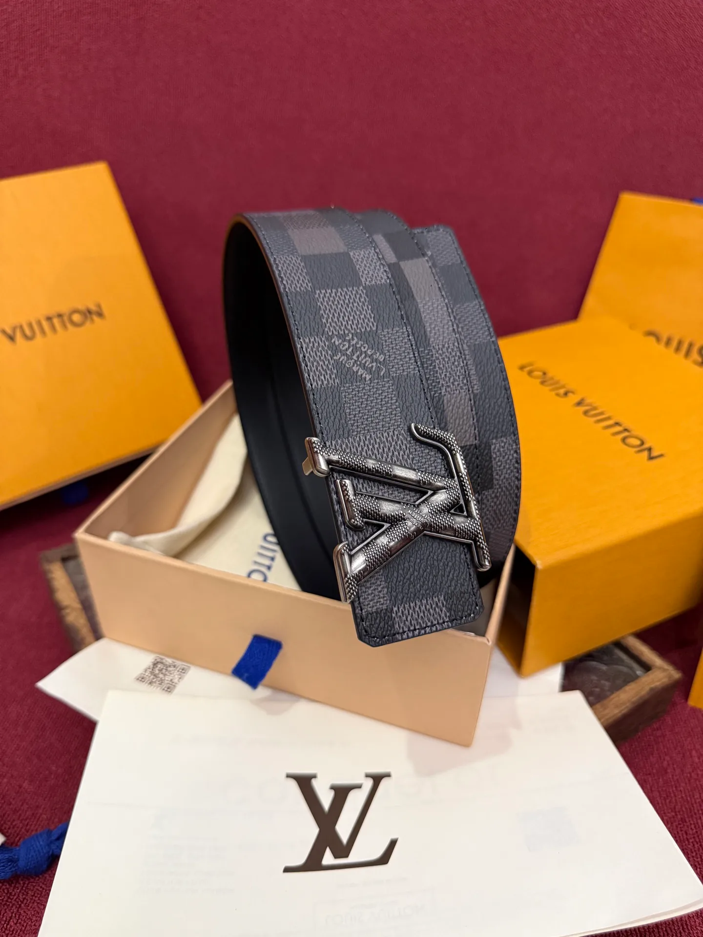 Ремни Louis Vuitton 14563657