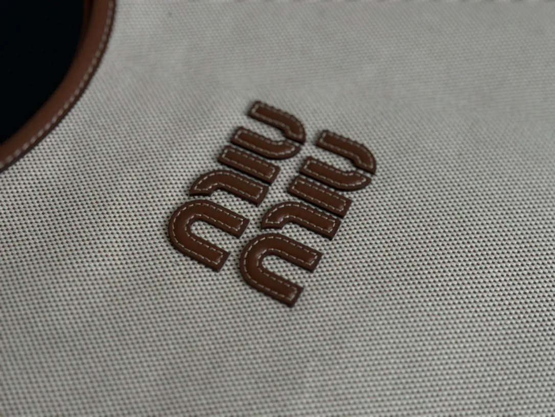 Классические Сумки Женские Miu Miu 155529