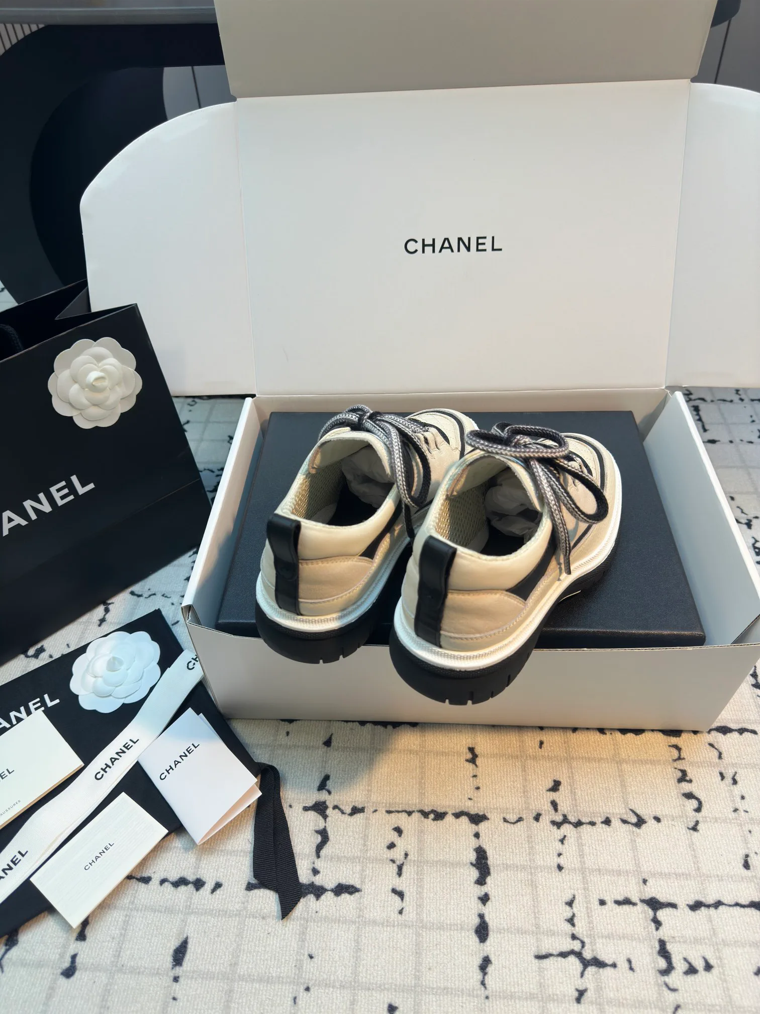 Кроссовки Женские Chanel 9873431