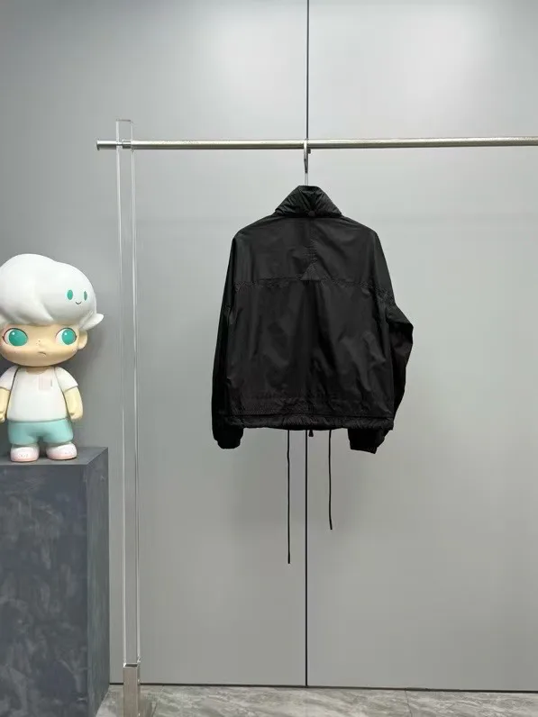 Куртки И Пуховики Женские Moncler 11219288