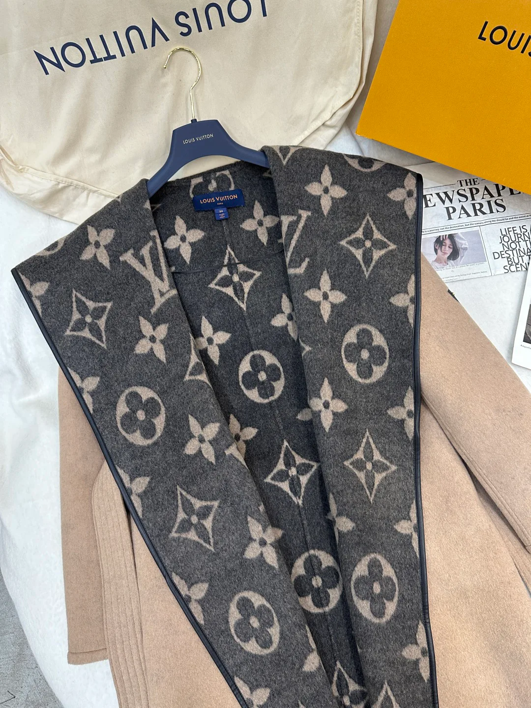 Пальто Женские Louis Vuitton 3532934