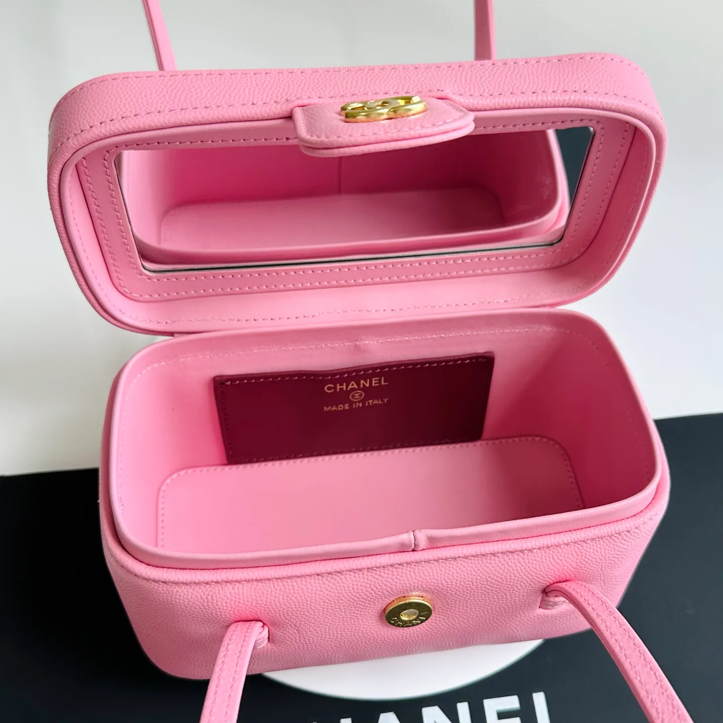 Классические Сумки Женские Chanel 18058498