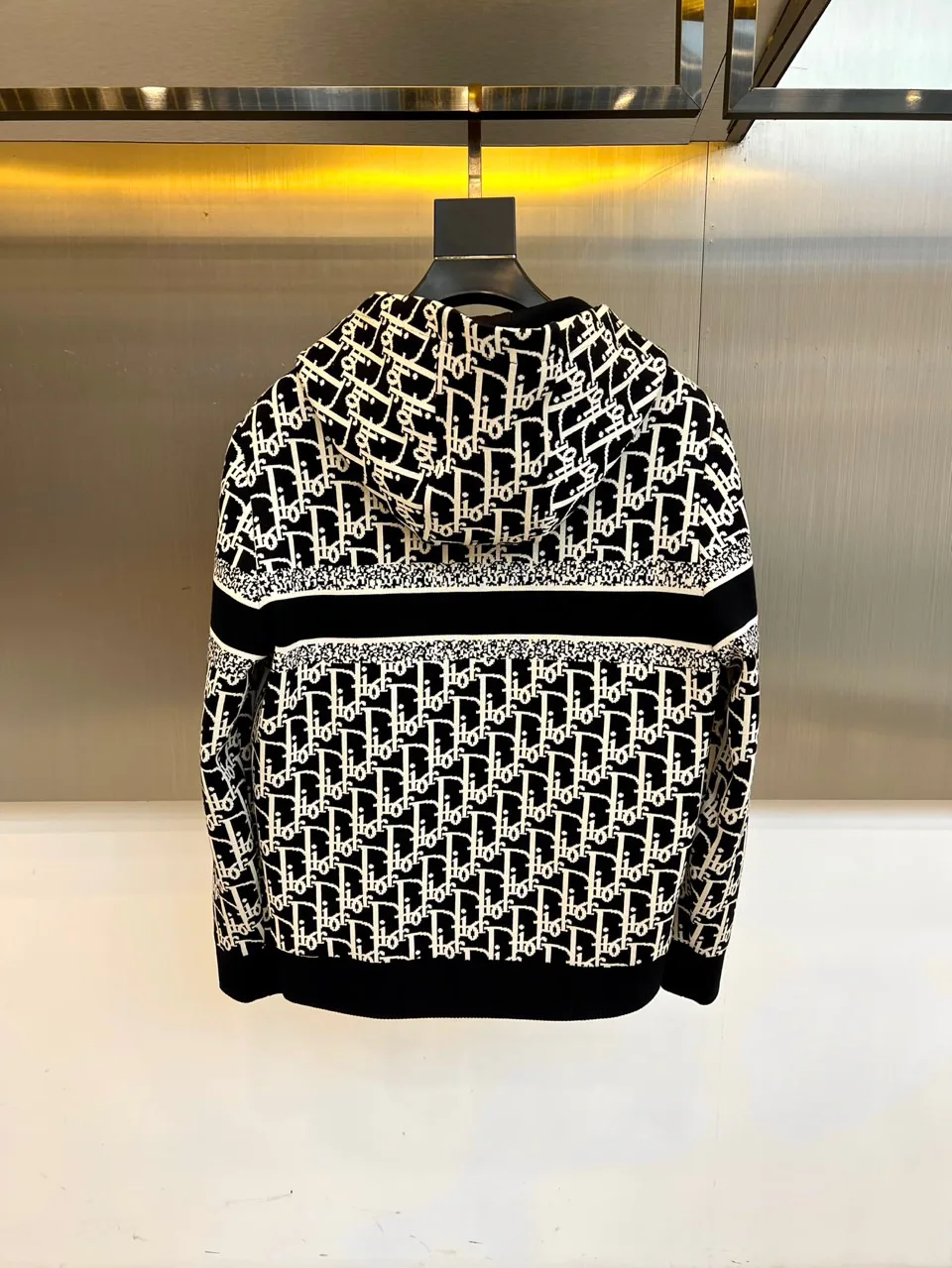 Куртки И Пуховики Женские Christian Dior 164624