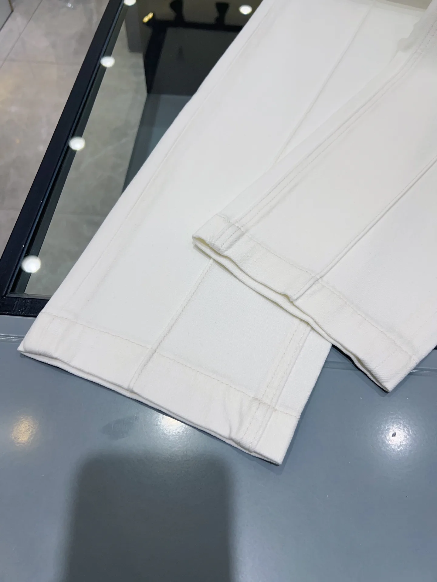 Джинсы Женские Hermes 10101509