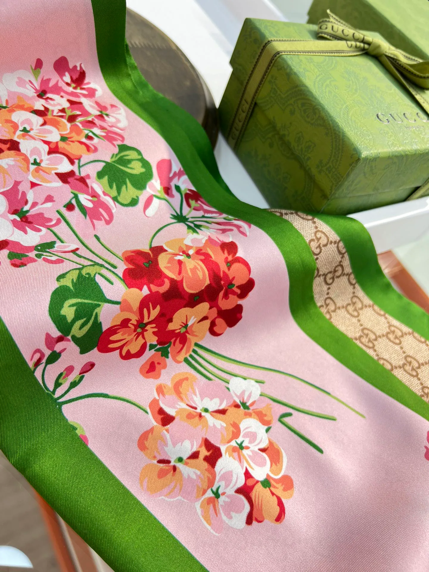 Платки Gucci 11527442