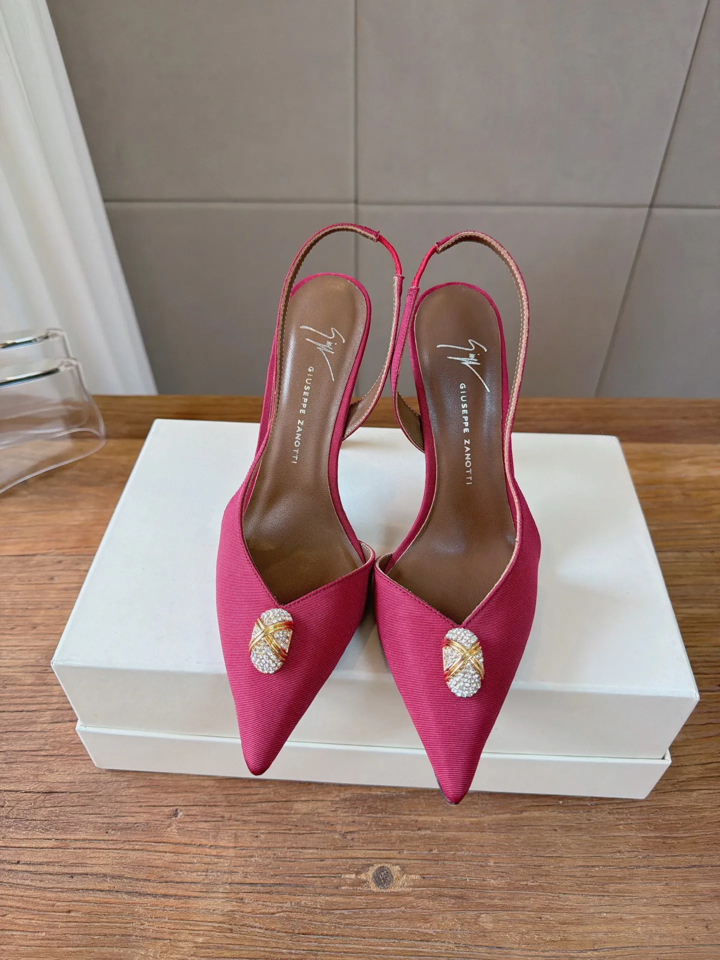 Туфли Женские Giuseppe Zanotti 19416007