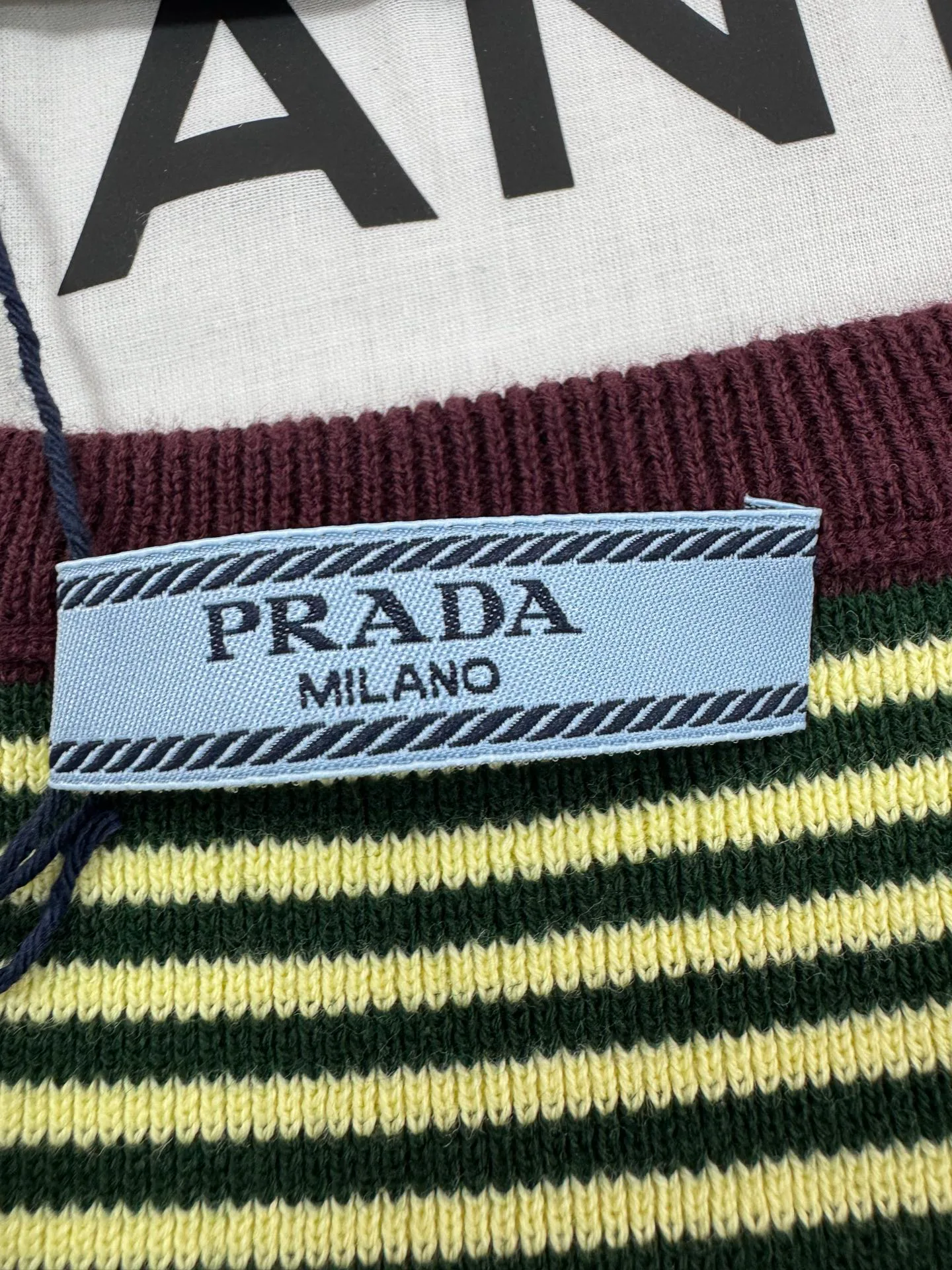 Футболки Женские Prada 11627311