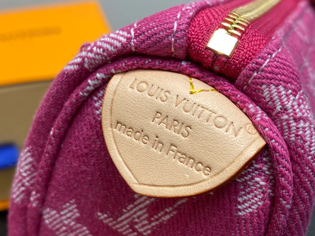 Клатчи Женские Louis Vuitton 11778114