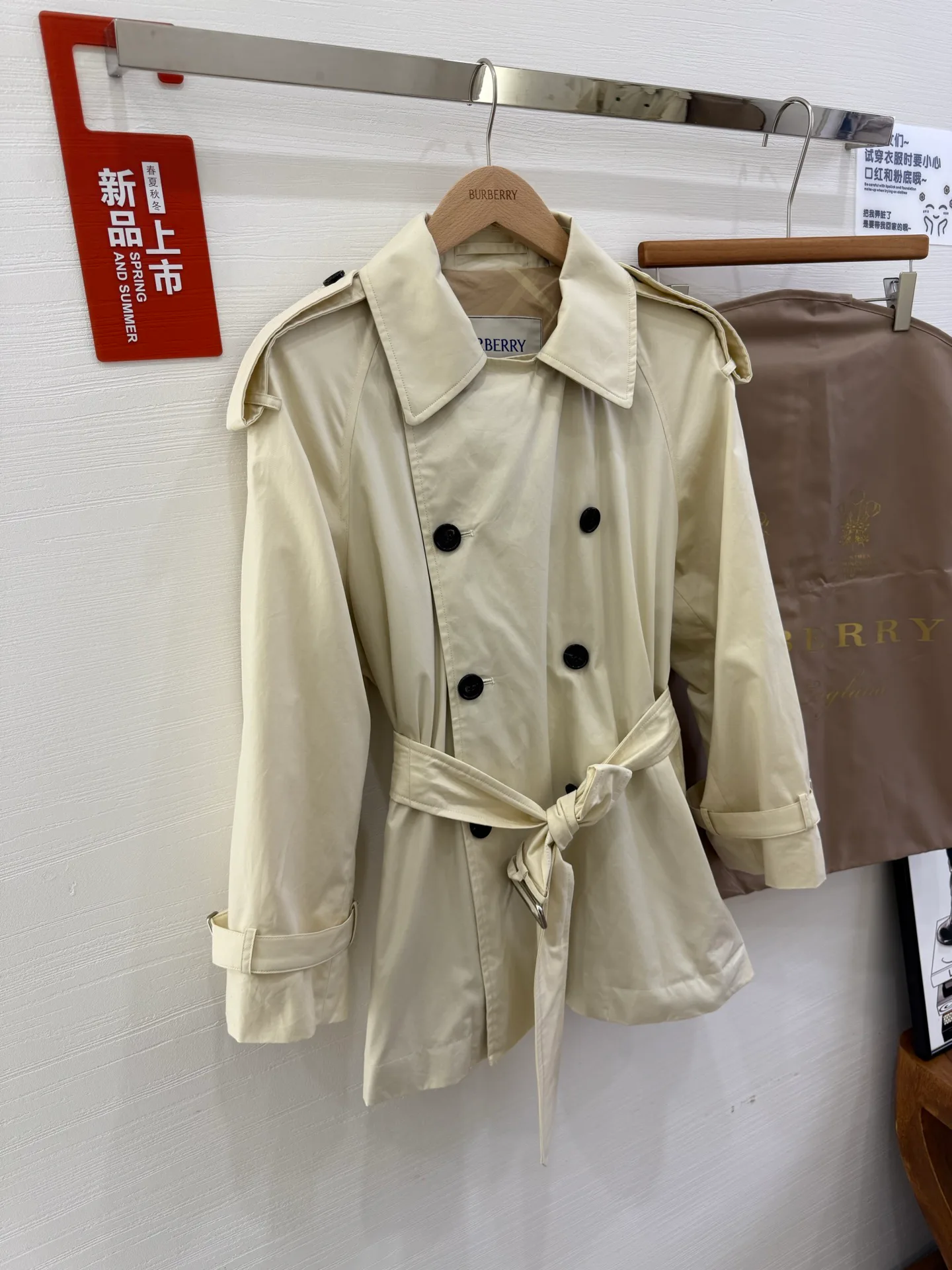 Тренчи Женские Burberry 10239391