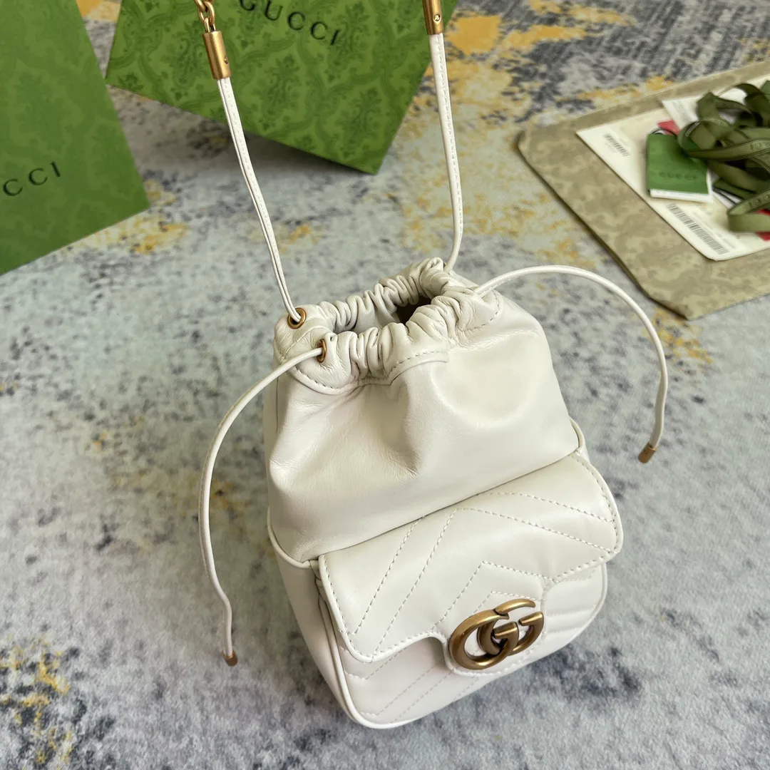 Классические Сумки Женские Gucci 10979017