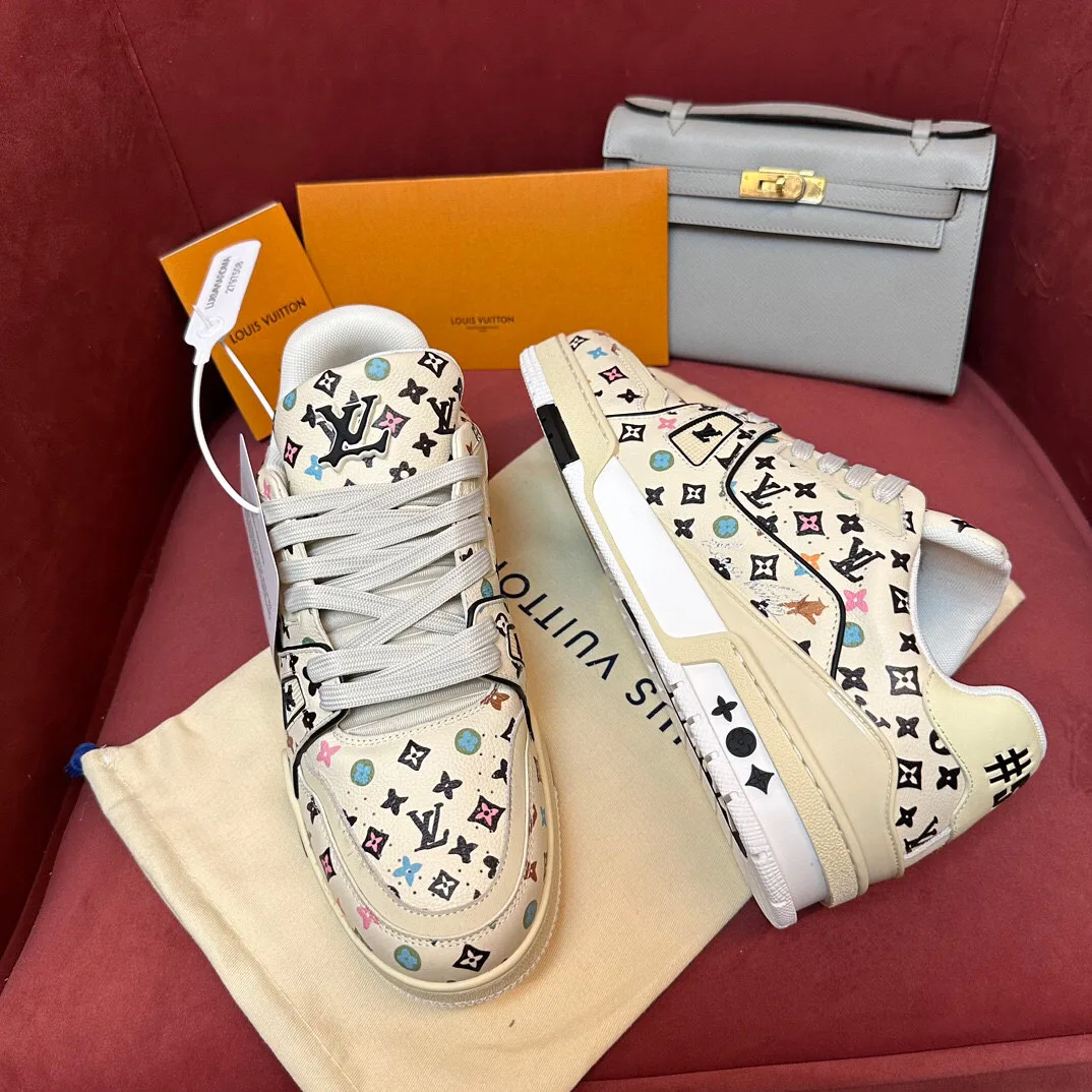 Кроссовки Женские Louis Vuitton 14827