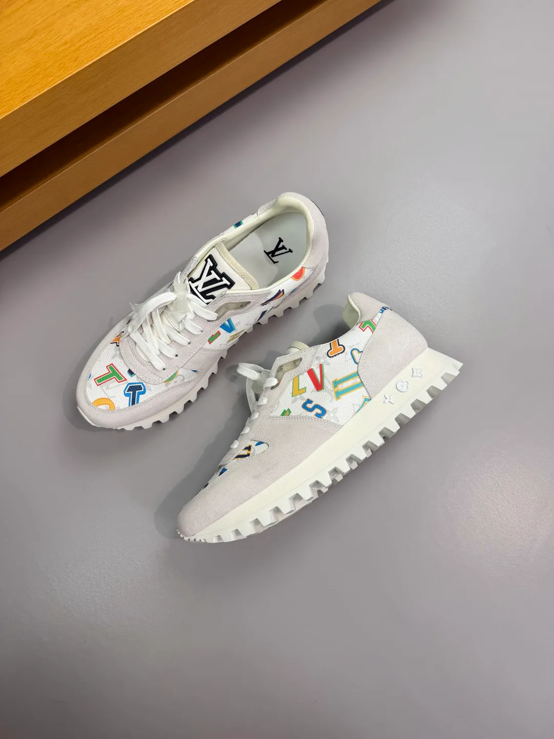 Кроссовки Мужские Louis Vuitton 152540