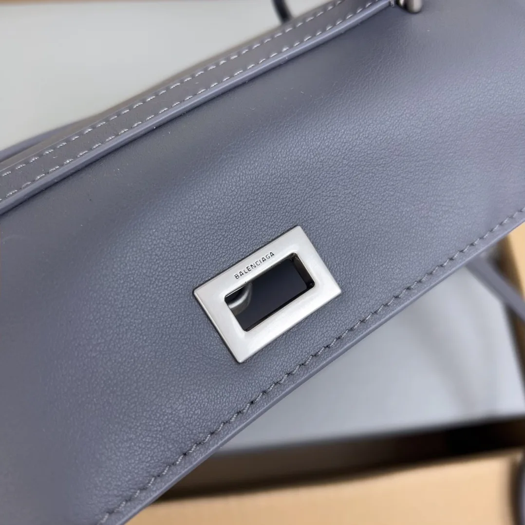 Классические Сумки Женские Balenciaga 11872224