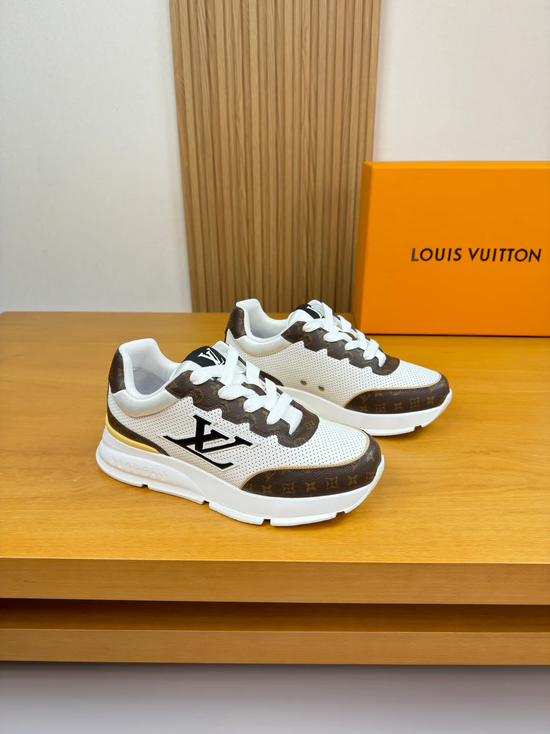 Туфли Женские Louis Vuitton 13194042