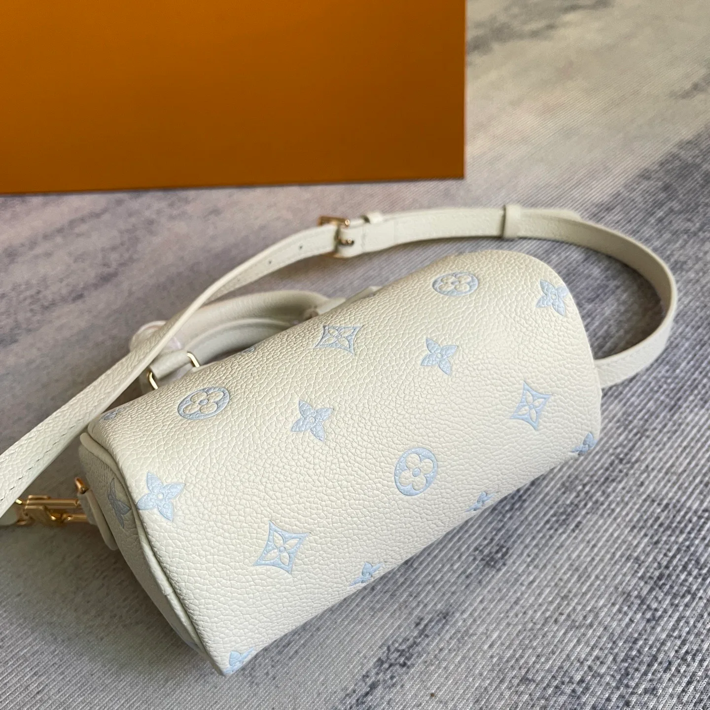 Классические Сумки Женские Louis Vuitton 2995988