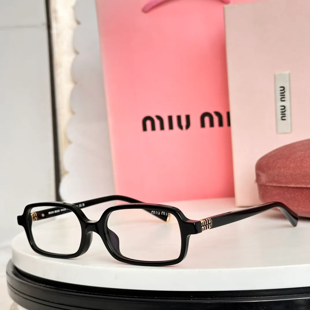 Очки Miu Miu 841121