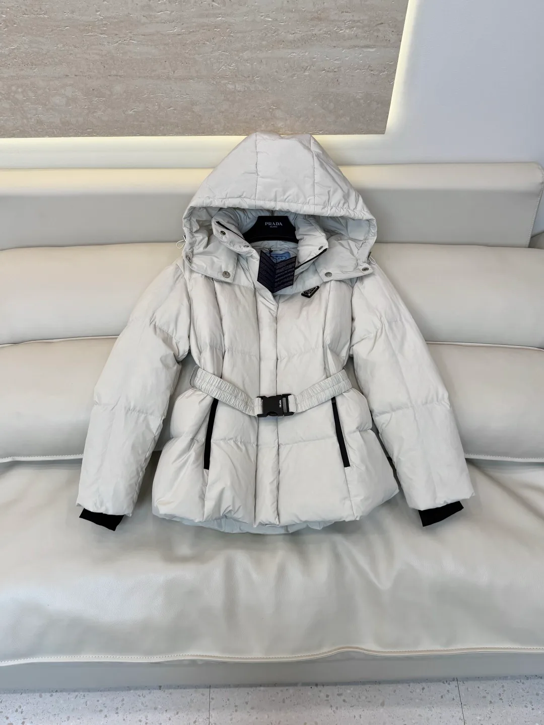 Куртки И Пуховики Женские Prada 20134433