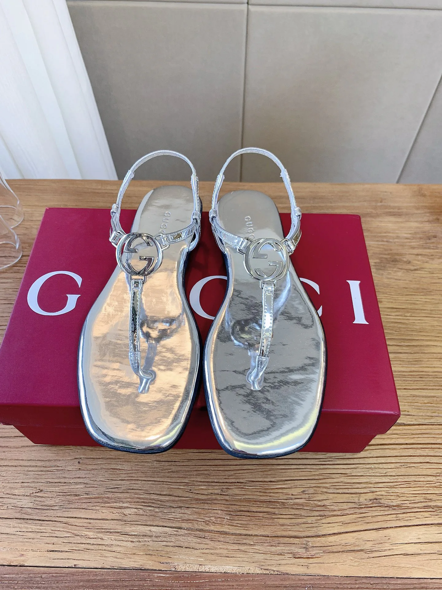 Босоножки Женские Gucci 16942043