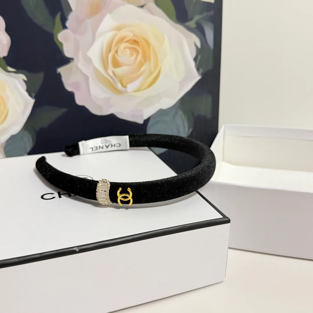 Головные Уборы Chanel 13079152