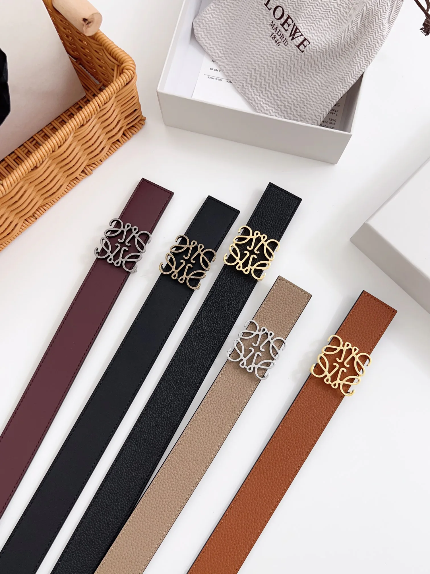 Ремни Loewe 18287