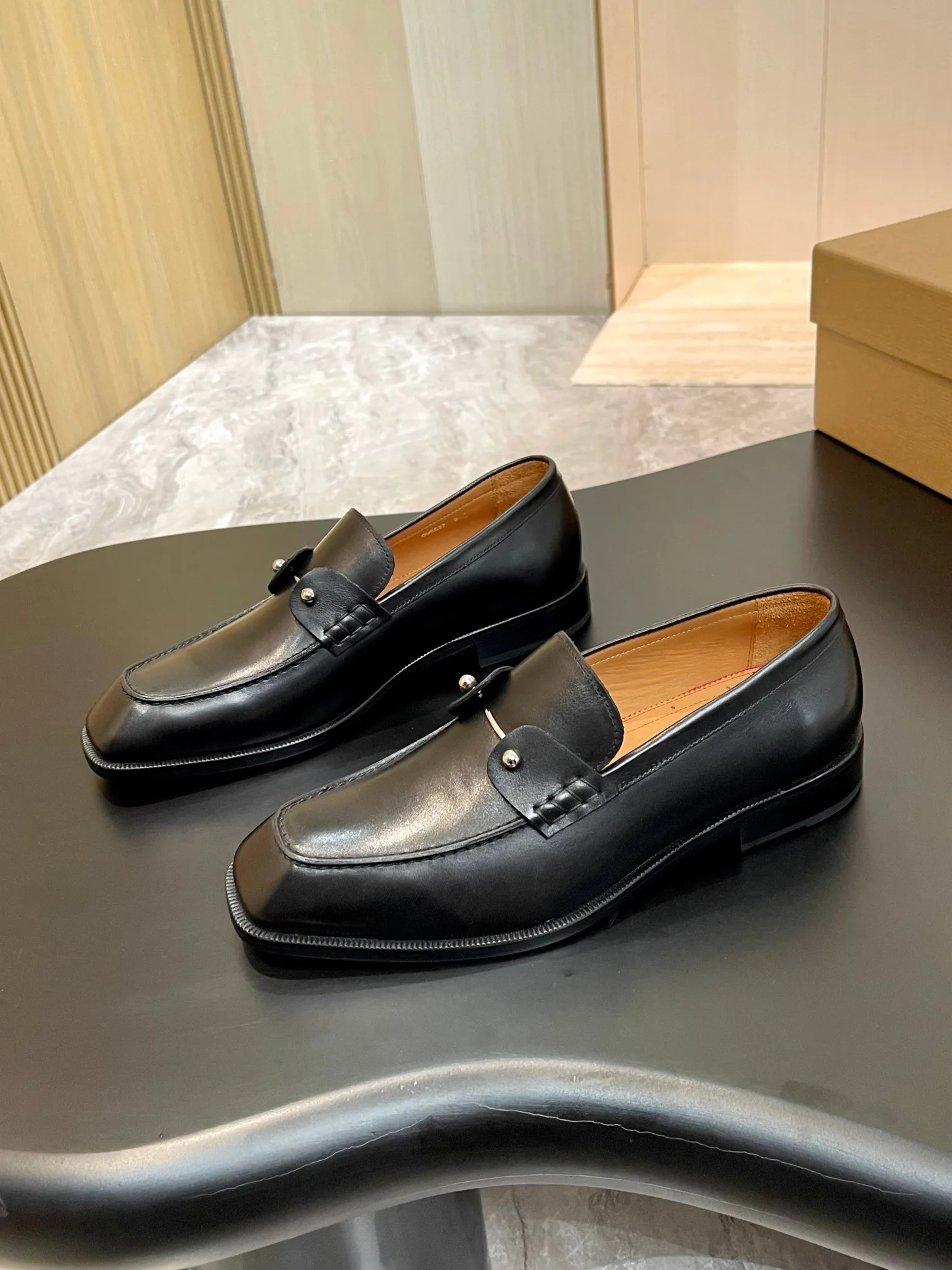 Лоферы И Туфли Мужские Christian Louboutin 18017840