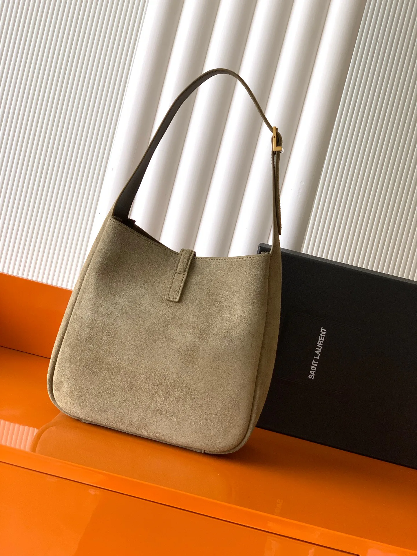 Классические Сумки Женские Saint Laurent 11309807