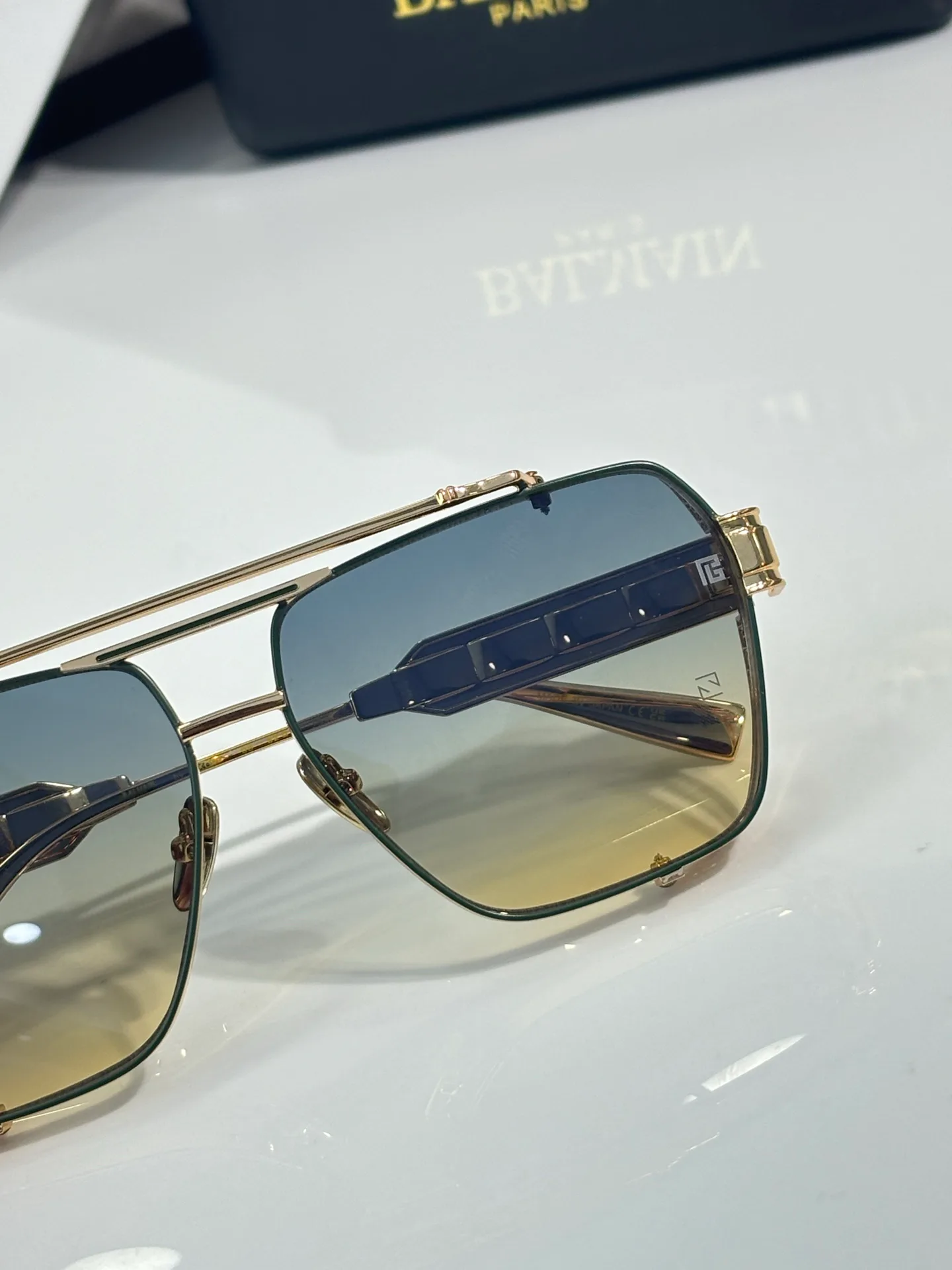 Очки Balmain 18490101
